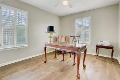 1135 Enclave Square W, Houston, TX 77077 - Photo 23