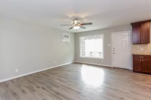 808 W Main St, Houston, TX 77006 - Photo 23