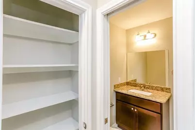 808 W Main Street, Houston, TX 77006 - Photo 31