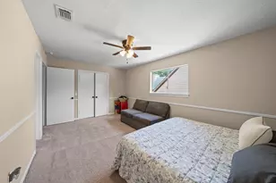 3319 Three Pines Dr, Houston, TX 77339 - Photo 15