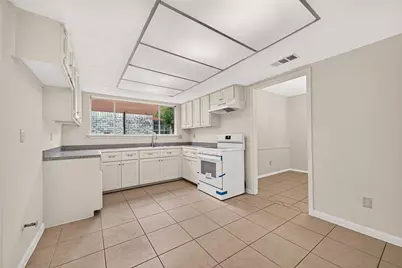 8638 Little River Road, Houston, TX 77064 - Photo 9