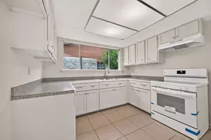 8638 Little River Rd, Houston, TX 77064 - Photo 11