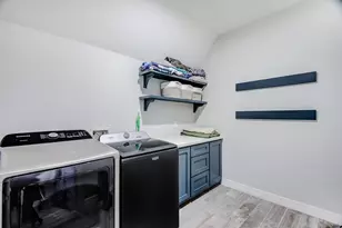 12110 Woodland Dr, Beaumont, TX 77705 - Photo 19