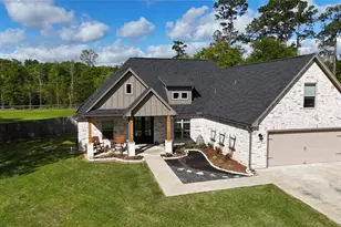 12110 Woodland Dr, Beaumont, TX 77705 - Photo 1