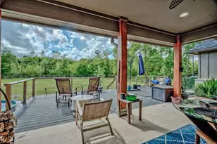 12110 Woodland Dr, Beaumont, TX 77705 - Photo 3