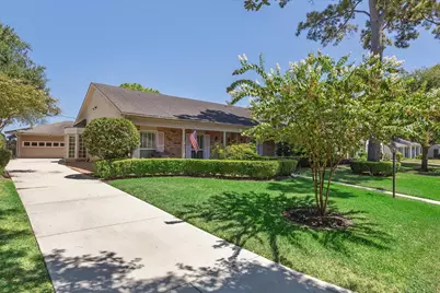 818 Olney Oak Drive, Houston, TX 77079 - Photo 1