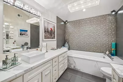 818 Olney Oak Drive, Houston, TX 77079 - Photo 17