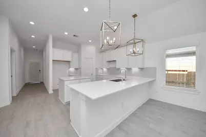 11918 Royal Willow Lane, Houston, TX 77066 - Photo 9