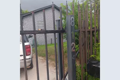 8121 Shotwell Street, Houston, TX 77016 - Photo 3