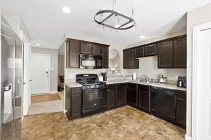 2911 Dustin Pl Ct, Humble, TX 77396 - Photo 9