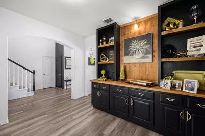 6911 Hamilton Falls Lane, Spring, TX 77379 - Photo 9