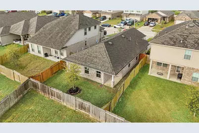 4209 W Bayou Maison Circle, Dickinson, TX 77539 - Photo 25