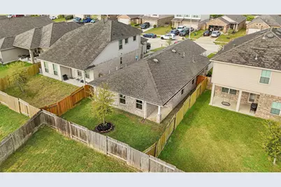 4209 W Bayou Maison Circle, Dickinson, TX 77539 - Photo 21