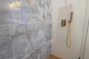 2823 Woodcreek Meadows Ln, Houston, TX 77073 - Photo 15