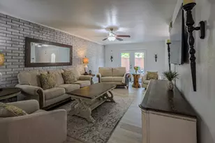 56 Caraway Common, Lake Jackson, TX 77566 - Photo 3