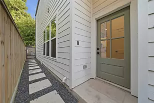 5218 San Juan St, Houston, TX 77020 - Photo 3