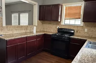 3806 Barkaloo Rd, Baytown, TX 77521 - Photo 13