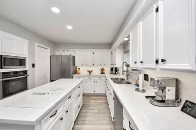 3210 Deer Creek Drive, Sugar Land, TX 77478 - Photo 17