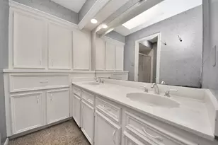 3210 Deer Creek Dr, Sugar Land, TX 77478 - Photo 27