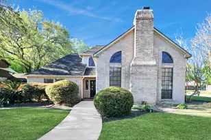 3210 Deer Creek Dr, Sugar Land, TX 77478 - Photo 1