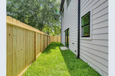 6801 Apollo Street, Houston, TX 77091 - Photo 35