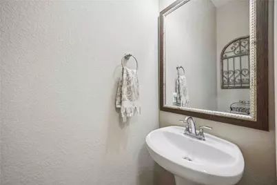 323 Biltmore Loop, Montgomery, TX 77316 - Photo 13