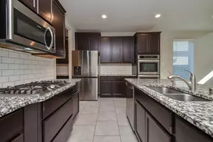 4015 Prairie Landing Ln, Katy, TX 77494 - Photo 3