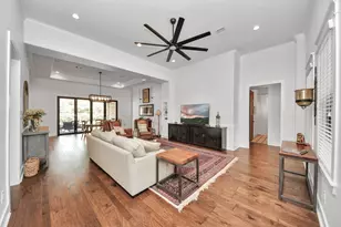 511 Kyle St, Sugar Land, TX 77478 - Photo 9