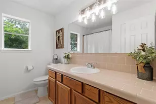 9528 Gates Loop, Manvel, TX 77578 - Photo 13