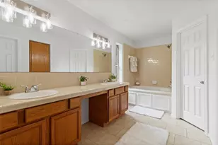 9528 Gates Loop, Manvel, TX 77578 - Photo 11