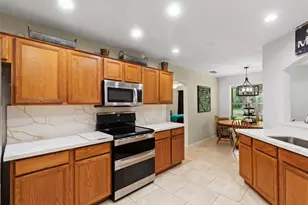 9528 Gates Loop, Manvel, TX 77578 - Photo 7