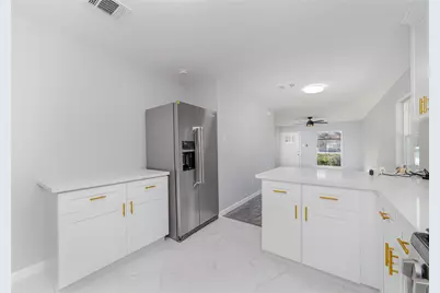 1716 Crestdale Drive #10, Houston, TX 77080 - Photo 13