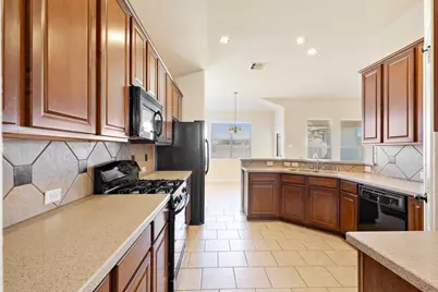 4105 Canterbury Park Lane, Pearland, TX 77584 - Photo 11