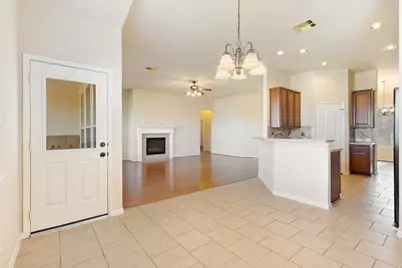 4105 Canterbury Park Lane, Pearland, TX 77584 - Photo 9