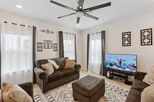 18103 Shaman Dr, Galveston, TX 77554 - Photo 3