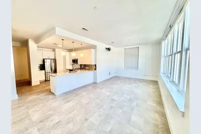 2102 Mechanic Street #206, Galveston, TX 77550 - Photo 3