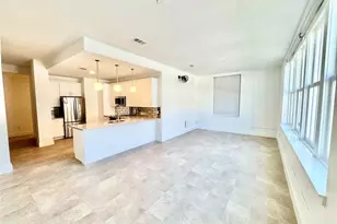 2102 Mechanic St, Galveston, TX 77550 - Photo 3