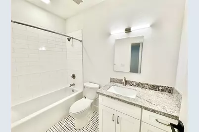 2102 Mechanic Street #206, Galveston, TX 77550 - Photo 11