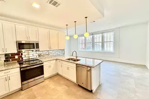 2102 Mechanic St, Galveston, TX 77550 - Photo 1