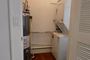 3719 Audubon Pl, Houston, TX 77006 - Photo 13