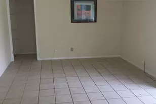 11830 Mosscrest Dr, Houston, TX 77048 - Photo 3