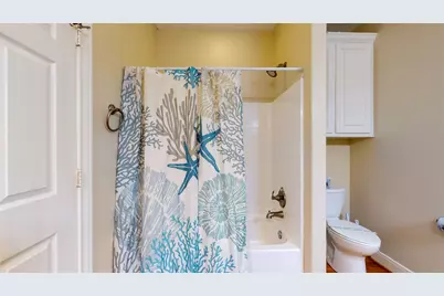 906 Helen Boulevard, Crystal Beach, TX 77650 - Photo 23