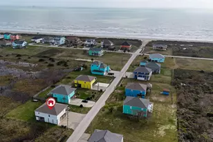 906 Helen Blvd, Crystal Beach, TX 77650 - Photo 35