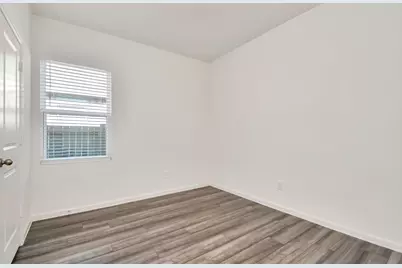 13427 Harrow Park Lane, Houston, TX 77049 - Photo 15