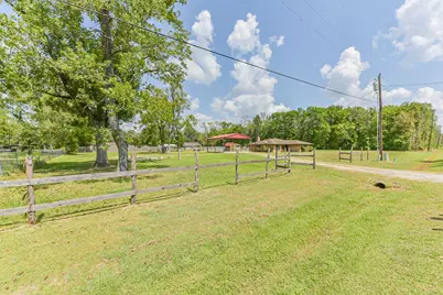 197 County Road 6768, Dayton, TX 77535 - Photo 29