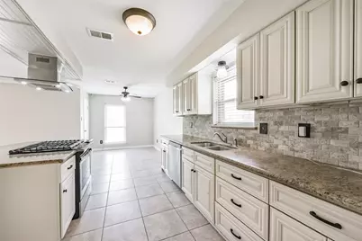 197 County Road 6768, Dayton, TX 77535 - Photo 11