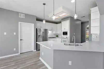 2020 Sterling Pointe Court, League City, TX 77573 - Photo 11