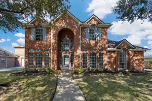 2020 Sterling Pointe Ct, League City, TX 77573 - Photo 1