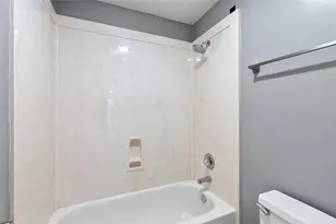 2020 Sterling Pointe Ct, League City, TX 77573 - Photo 23