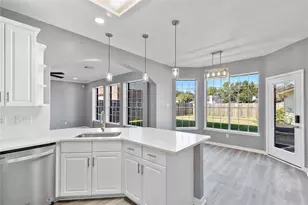 2020 Sterling Pointe Ct, League City, TX 77573 - Photo 13